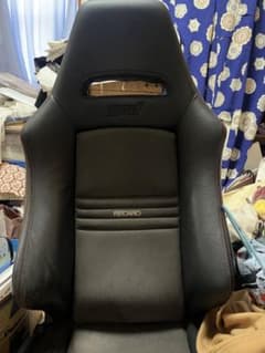 希少grb 純正RECAROシート(r205にて使用)※引取りのみ値下げ可能 - メルカリ