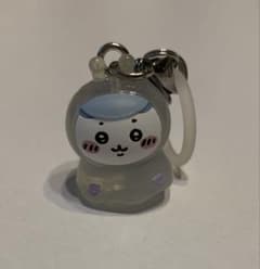 ちいかわ ハチワレ かたつむり キーホルダーのサムネイル
