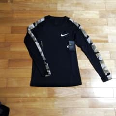 (^_^)✩プロフィール必読さま専用　NIKE ナイキ 長袖のサムネイル