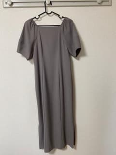 【美品】ワンピース　きれいめのサムネイル