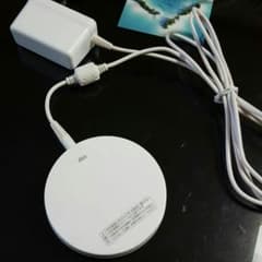 置くだけで充電　ワイヤレス充電器　qiのサムネイル