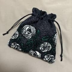 新入荷⚫︎ハンドメイド⚫︎ミナペルホネン⚫︎マール巾着 ミナペルホネン ハンドメイド 新作 rosy navy 巾着 - メルカリ