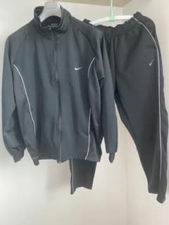 Nike セットアップ　上下セット　黒　ブラック　サイズL ジャージのサムネイル