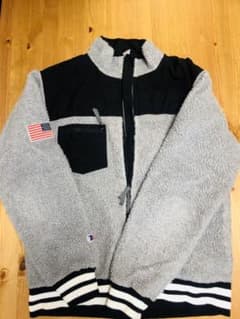 champion ボアフリース　学生応援価格のサムネイル