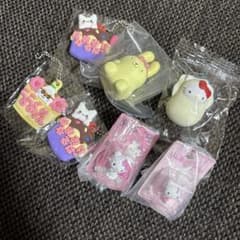 サンリオ ハローキティ ポムポムプリン マスコット チャーム セットのサムネイル