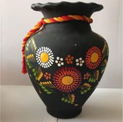 【最終値下げ】アフリカ ナミビアの花瓶のサムネイル