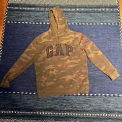 GAP カモフラージュ柄 プルオーバーパーカーのサムネイル
