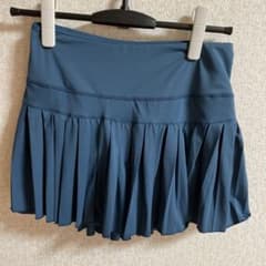 専用ページです海外スコートのサムネイル