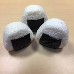 おにぎりスクイーズのサムネイル