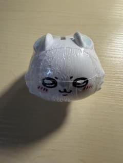 ちいかわ貯金箱 ガチャガチャ モモンガのサムネイル