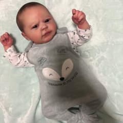可愛い赤ちゃん。リボーンドールのサムネイル
