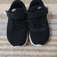 NIKE スニーカー ナイキ 15センチのサムネイル
