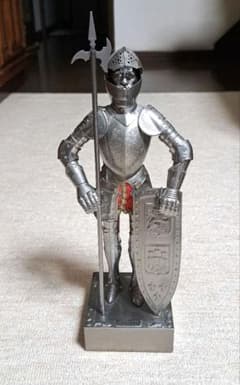 イタリア製 西洋甲冑 プレートアーマー オブジェ 騎士 鎧 フィギュア イタリア製 西洋甲冑 プレートアーマー オブジェ 騎士 鎧 フィギュア