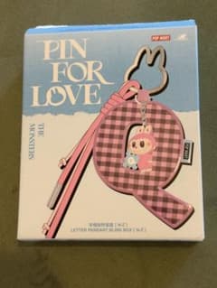 POP MART PIN FOR LOVE キーホルダー【T】のサムネイル