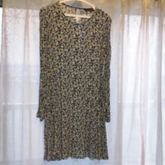 ZARA 花柄ワンピースのサムネイル