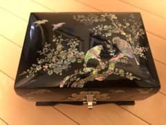 オルゴール付宝石箱のサムネイル