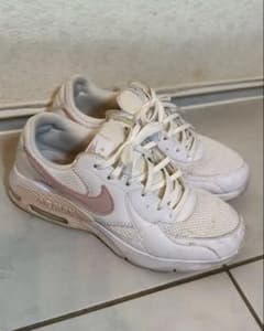 Nike エアマックス ホワイト/ピンクのサムネイル