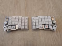 Cornix LP 無線分割キーボード Silver シルバー 本体 - メルカリ