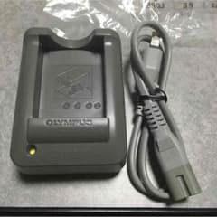 OLYMPUS リチウムイオン充電器 BCS-5 新品 未使用のサムネイル