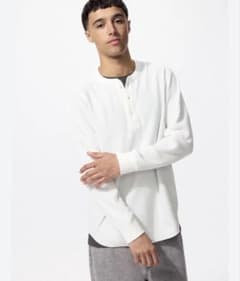 ユニクロ ヘンリーネックTシャツ メンズMサイズのサムネイル