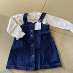 apres les cours デニムワンピ&白トップスのサムネイル