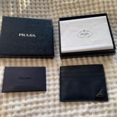 PRADA プラダ パスケースのサムネイル