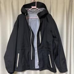 【美品】UNIQLO ユニクロ ウインドブレーカー ブラック Mサイズのサムネイル