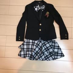 女の子 フォーマル スーツのサムネイル