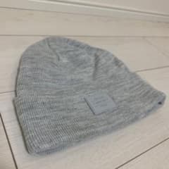 ニット　キャップ　ビーニー　美品　1度のみ使用のサムネイル