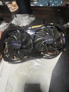 GIGABYTE デュアルファン グラフィックボードジャンクのサムネイル