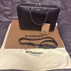 BURBERRY ブラック ビジネスバッグのサムネイル