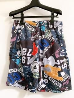 adidasハーフパンツのサムネイル