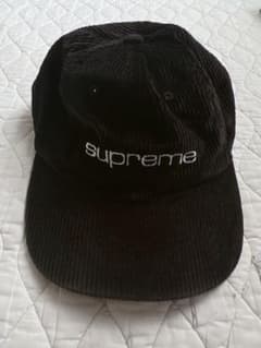 【週末限定値下げ中】 supreme キャップのサムネイル