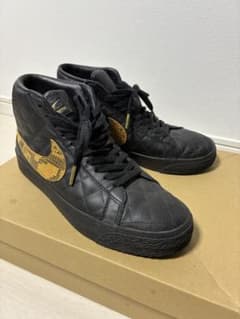 supreme×Nike Blazer Midのサムネイル