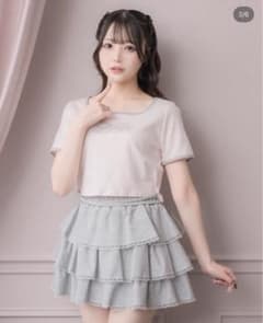 pium バイカラーTシャツ×ティアードスカートセットのサムネイル