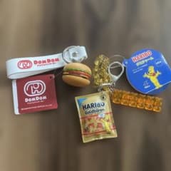 【新品未使用】ドムドムハンバーガー＆HARIBO キーホルダーセット