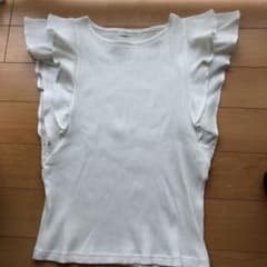 ひより様専用⭐︎肩フリルカットソーのサムネイル