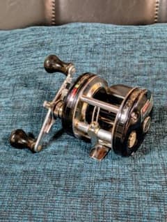 ABU Ambassadeur 5600CA リール - メルカリ