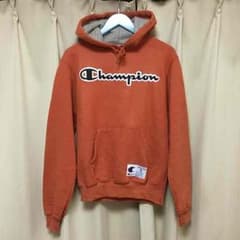 champion プルオーバーパーカーのサムネイル