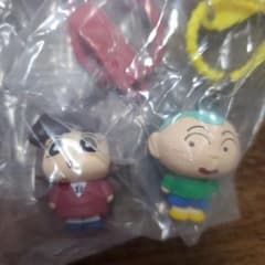 Crayon Shin-chan Mascot Keychain (Set of 2)