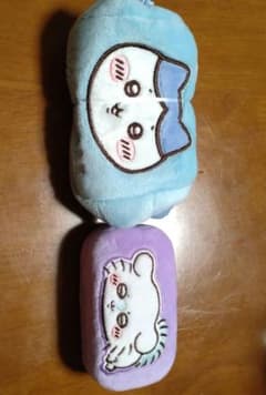 ちいかわ てのひらバッグ（ハチワレ）ちいかわジュエリーミニケース（モモンガ）のサムネイル