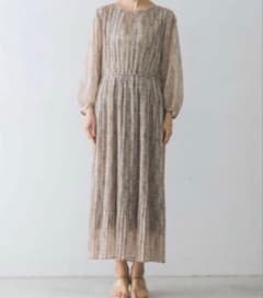 URBAN RESEARCH ペイズリープリーツワンピースのサムネイル