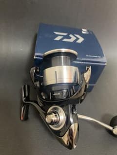 DAIWA LT5000-CXH スピニングリール レグザ5000 - メルカリ