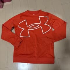 Under Armour オレンジ トレーナー 160cm