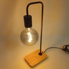 IKEA テーブルライト ウッドベース LED電球付きのサムネイル