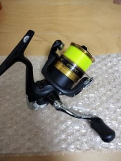 FX 2500 スピニングリールのサムネイル