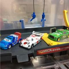 ☆カーズ☆トミカのサムネイル