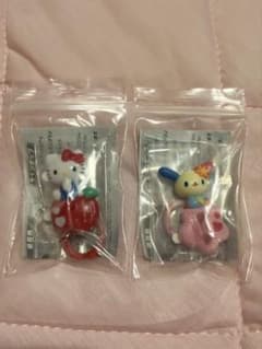 サンリオキーリングハンガー　キティ　ウサハナのサムネイル