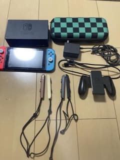 NintendoSwitch本体箱無しのサムネイル