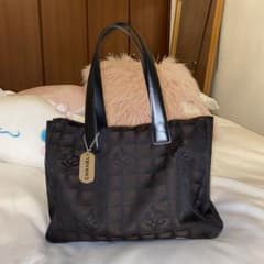 シャネル　ニュートラベルライン　トートバッグ　美品のサムネイル